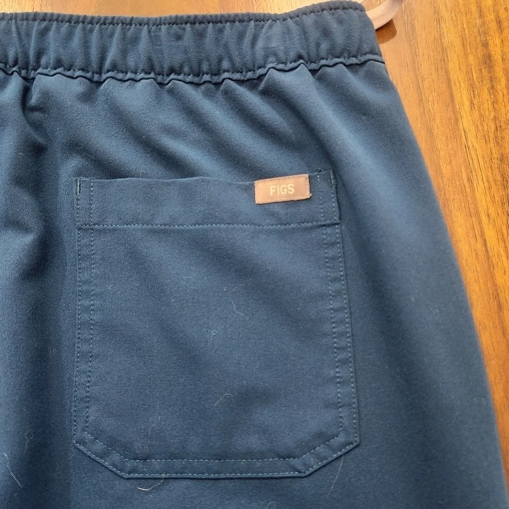 FIGS Men Scrub Cairo Cargo Pants Dark Teal Sz M/S Technical Collection TM3001S